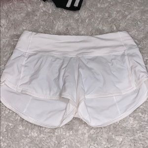 white lululemon speed running shorts